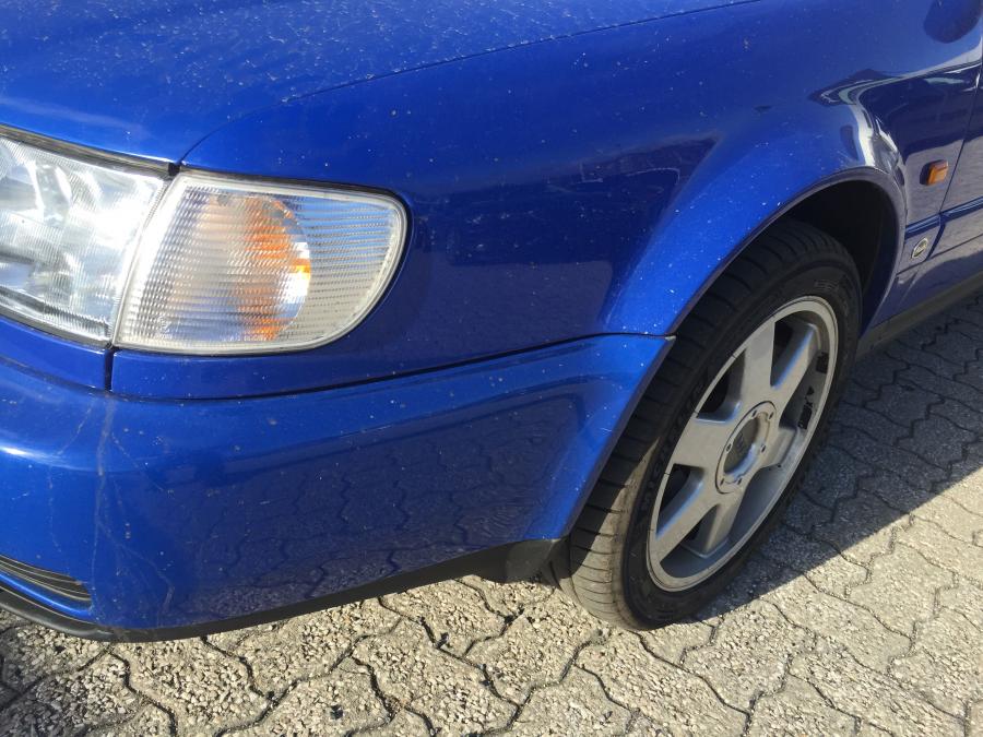 Детали экстерьера Audi S6 Plus (4A, C4) 1996 года  (фото 42 из 58)